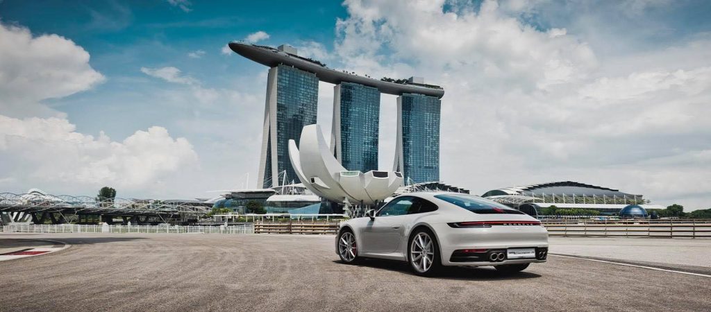 TOP 5 Car Photoshoot Locations in Singapore You Can’t Miss - Marina Bay Sands & Helix Bridge